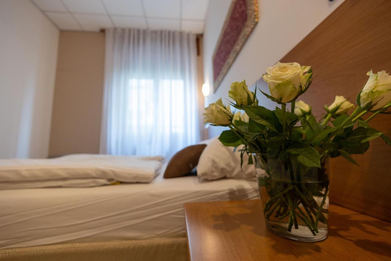 La Mimosa Lazise Hotel Екстериор снимка