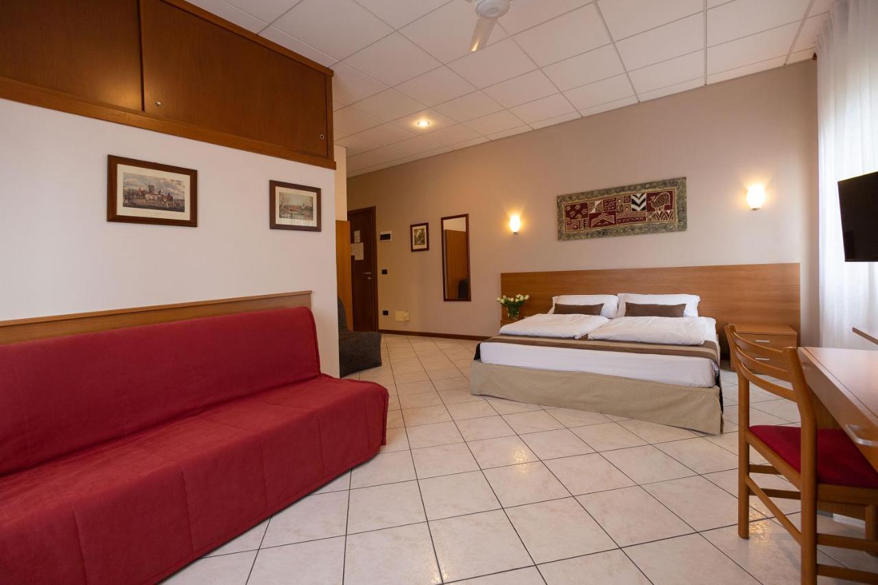 La Mimosa Lazise Hotel Екстериор снимка