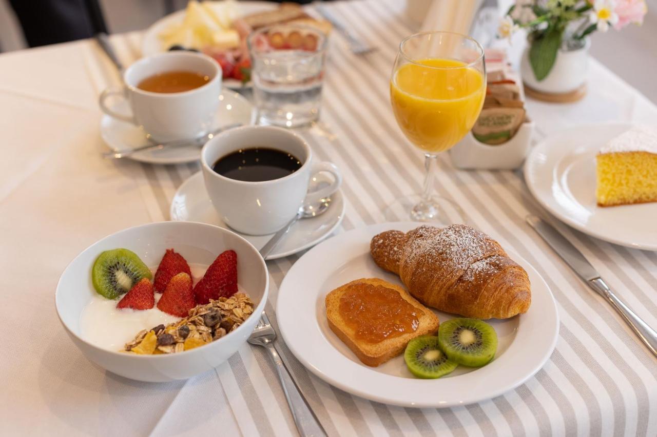 La Mimosa Lazise Hotel Екстериор снимка