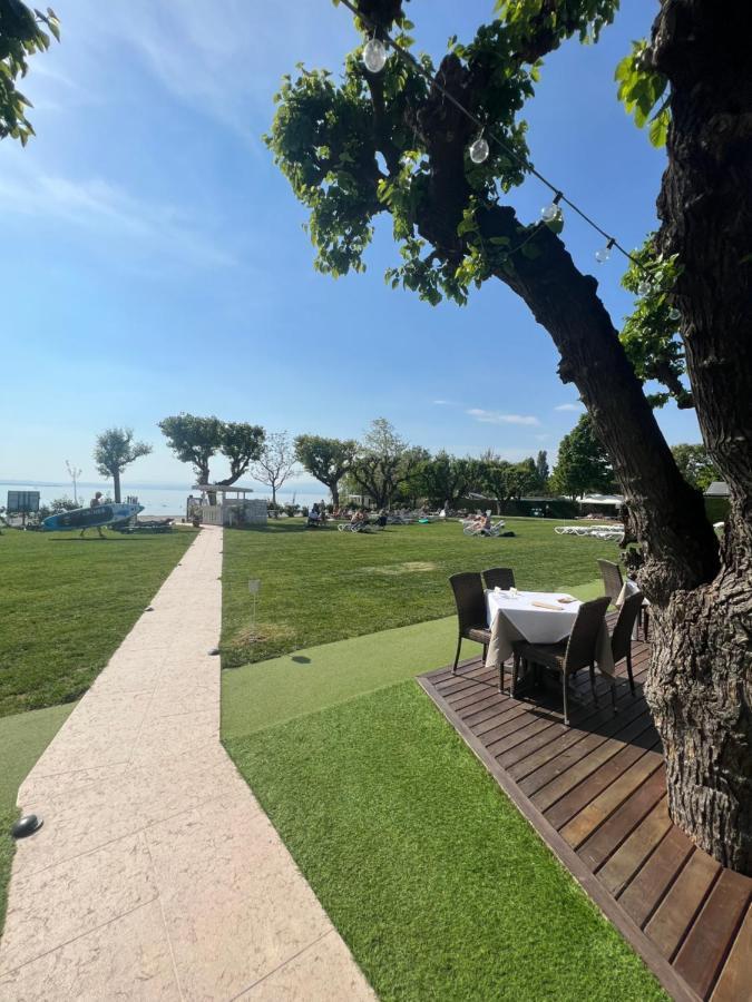 La Mimosa Lazise Hotel Екстериор снимка